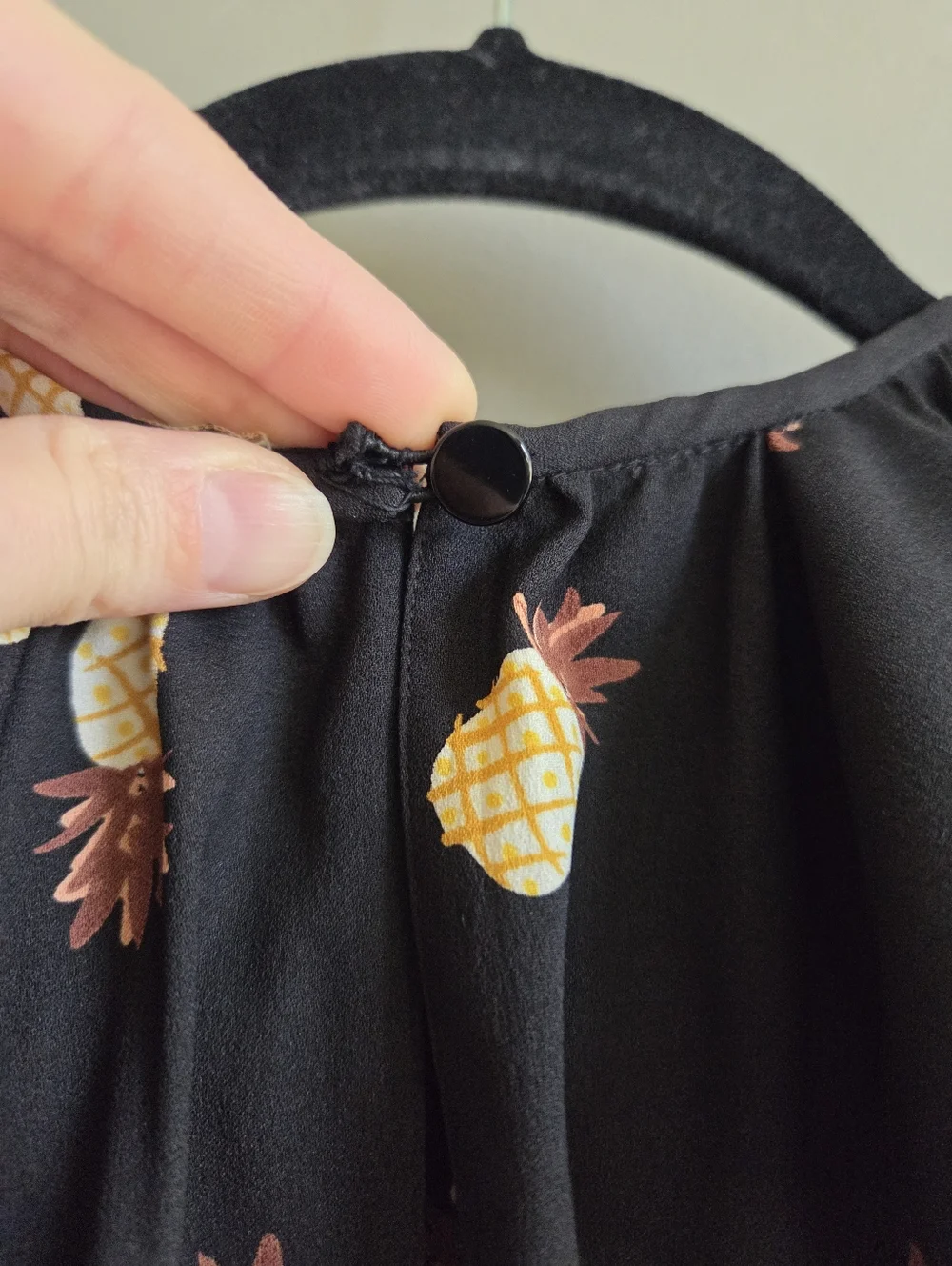 kate spade Black Pineapple Sleeveless Ruffle Mini Dress In Black Size‎ XXS